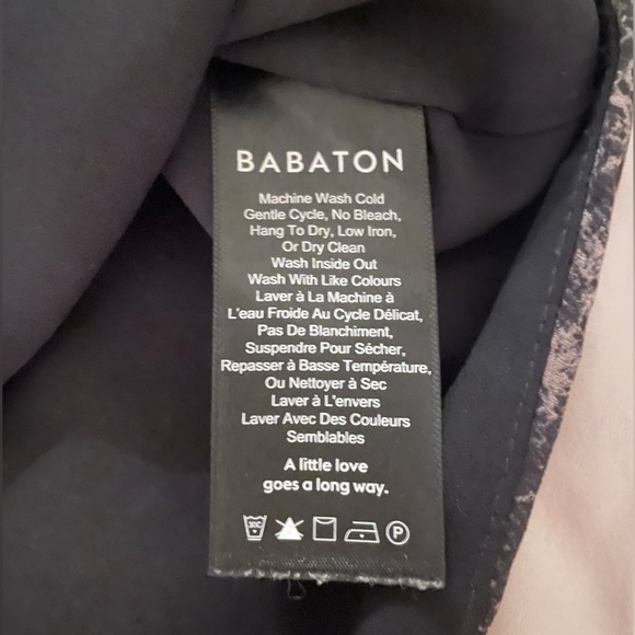 Aritzia Babaton Crop Sleeveless Blouse - Picture 3 of 5